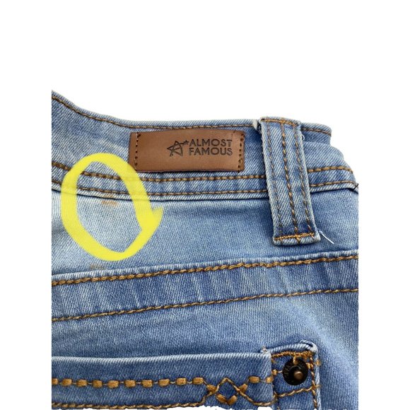 almost famous jeans Size 5 Skinny Ladies - Picture 9 of 12